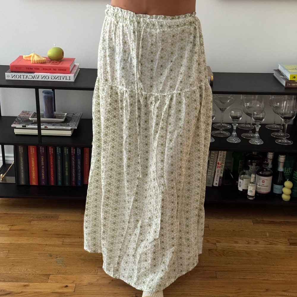 Lisa Says Gah - Avalon Midi Skirt - Leaf Floral Eyelet - Leaf Floral Eyelet / S